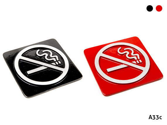 PLACAS DE ALUMINIO EN SOBRERELIEVE AUTOADHESIVAS PARA SEÑALIZACIÓN